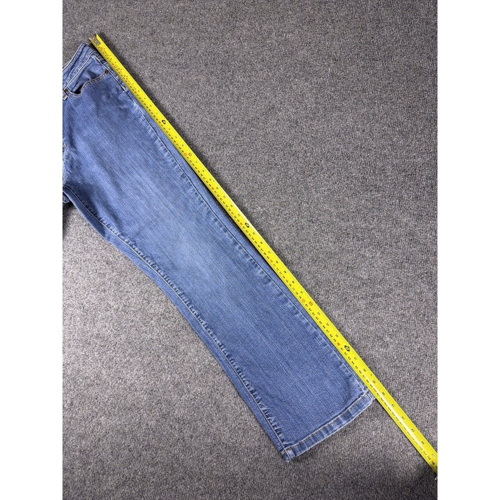 LL Bean Women Jeans Classic Fit Straight Blue Denim Size 10 - Picture 7 of 11